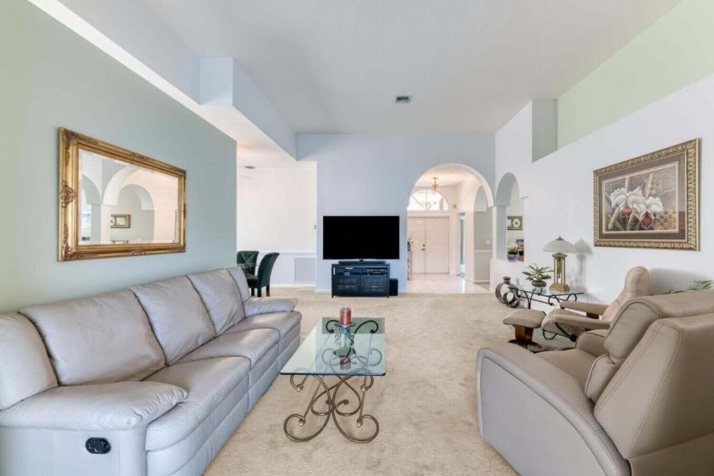 1232 Avondale Lane, West Palm Beach, FL 33409 Photo