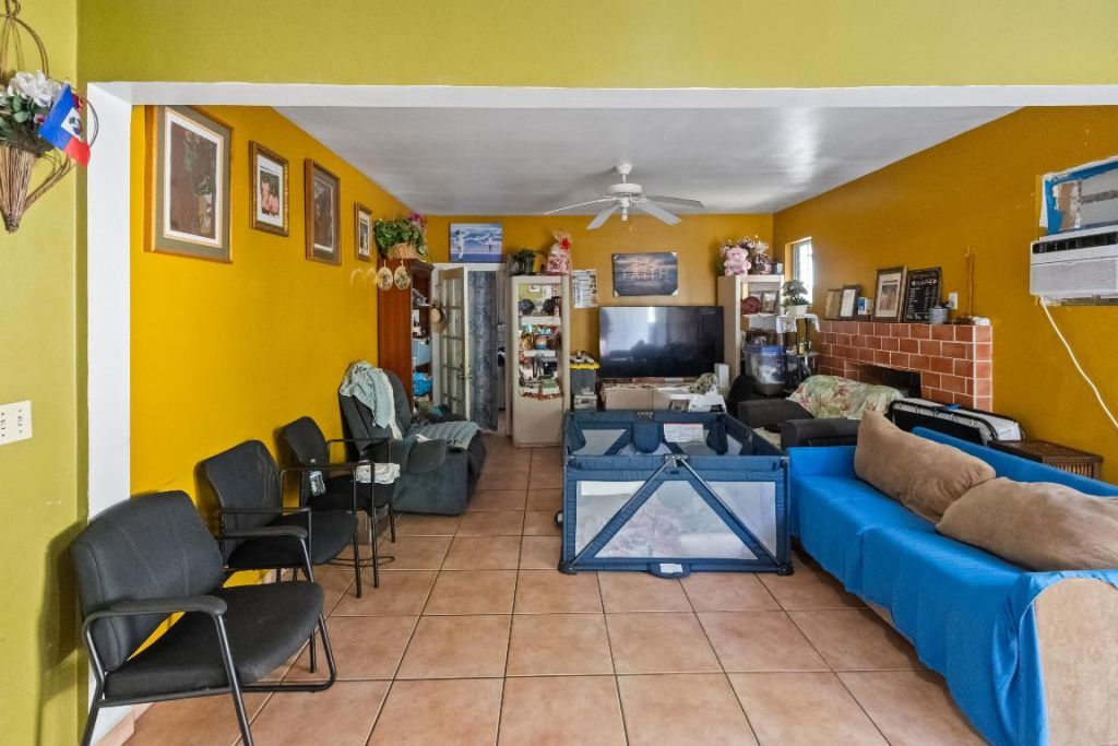 8111 NE 1st Avenue, Miami, FL 33138 Photo