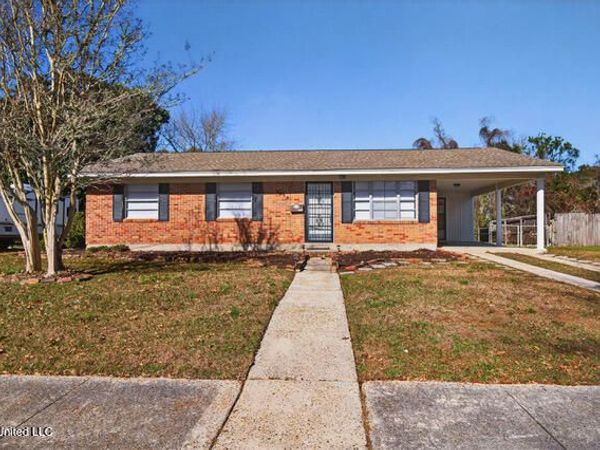 2209 North Street, Gulfport, MS 39507