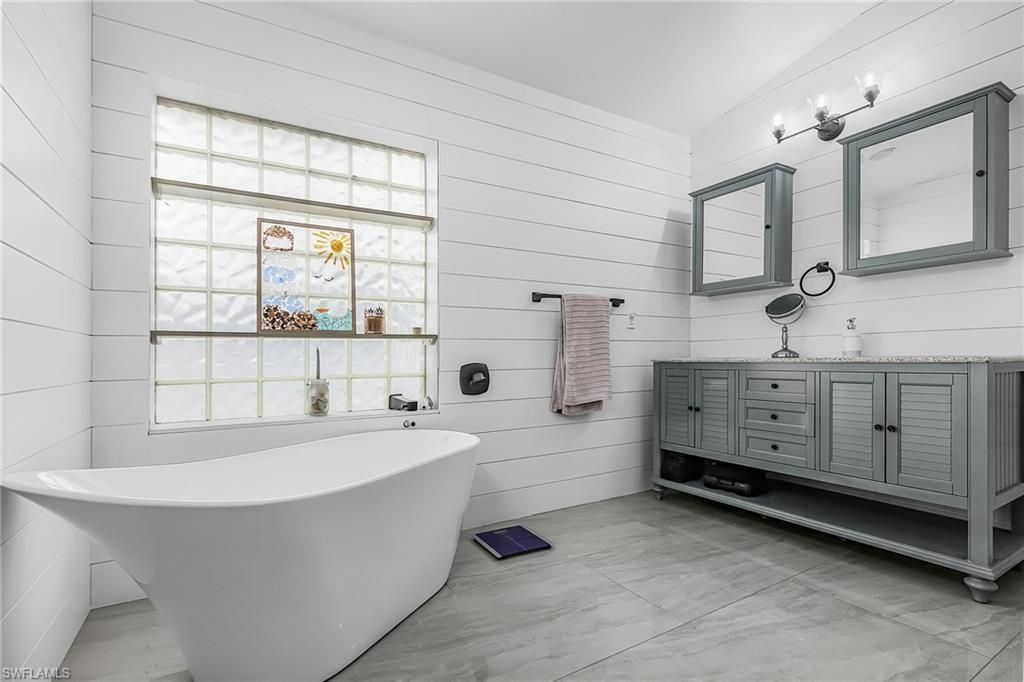 211 SW 47th St, Cape Coral, FL 33914 Photo