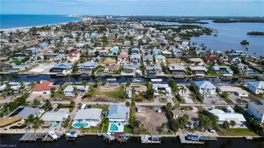 206 Ibis St, Fort Myers Beach, FL 33931 Photo