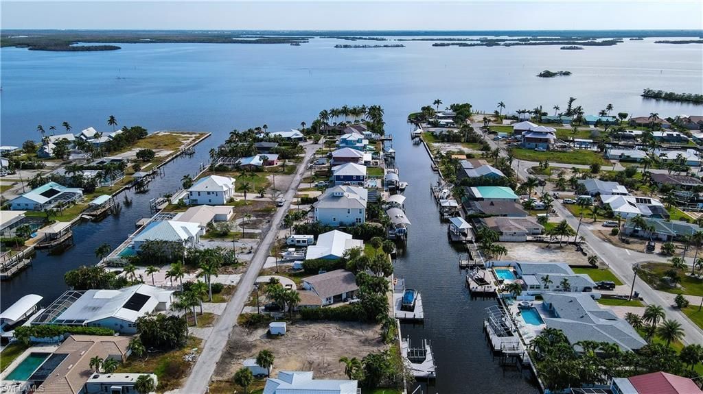 206 Ibis St, Fort Myers Beach, FL 33931 Photo