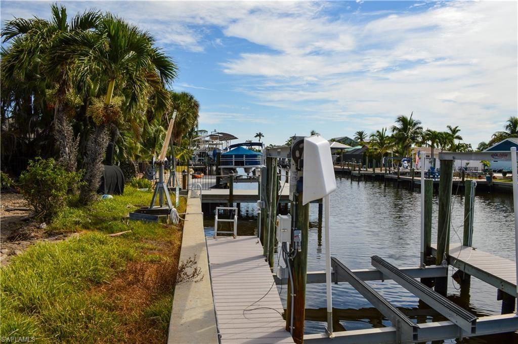 206 Ibis St, Fort Myers Beach, FL 33931 Photo