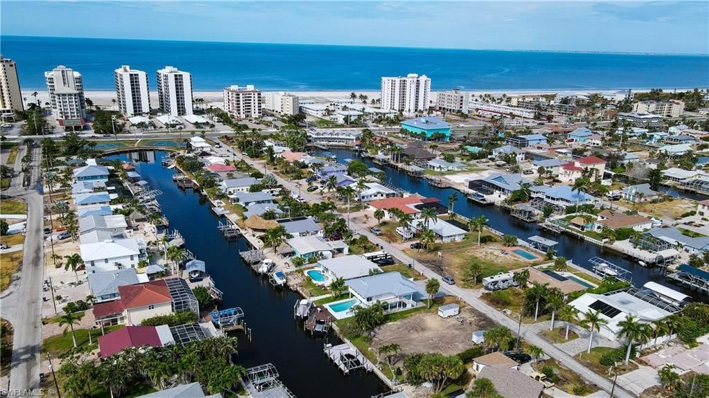 206 Ibis St, Fort Myers Beach, FL 33931 Photo