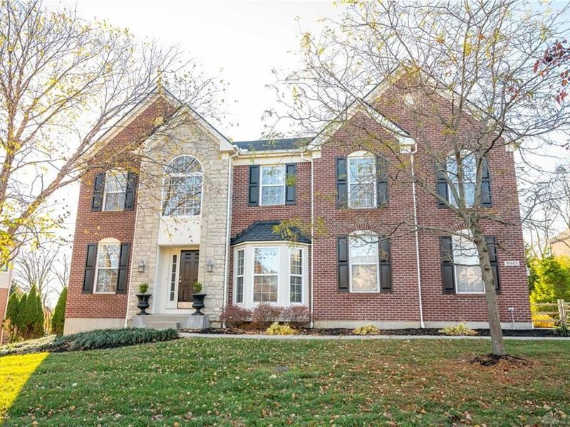 8945 Wintergreen Drive, West Chester, OH 45069 Photo 1