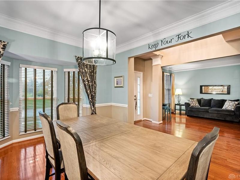 8945 Wintergreen Drive, West Chester, OH 45069 Photo 2