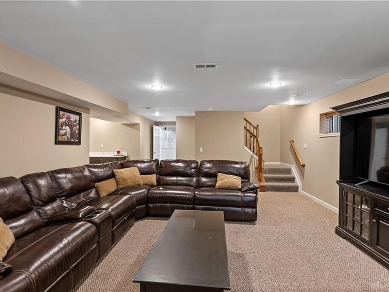 8945 Wintergreen Drive, West Chester, OH 45069 Photo 28