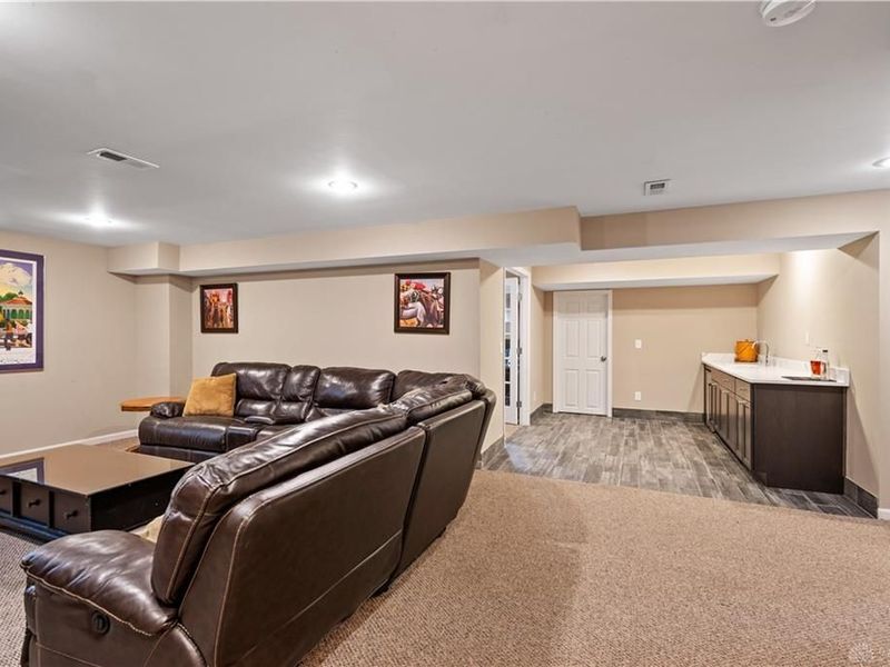 8945 Wintergreen Drive, West Chester, OH 45069 Photo 29