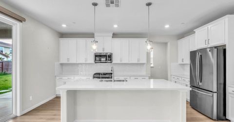 10501 Tavoras Ct, Elk Grove, CA 95757 Photo