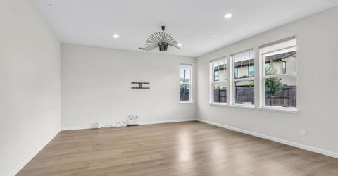 10501 Tavoras Ct, Elk Grove, CA 95757 Photo