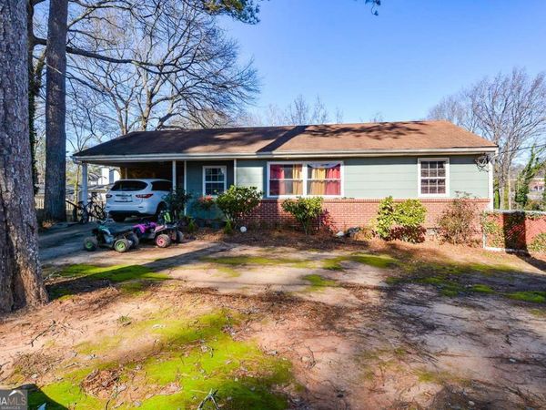 595 Floyd Drive SE, Smyrna, GA 30082