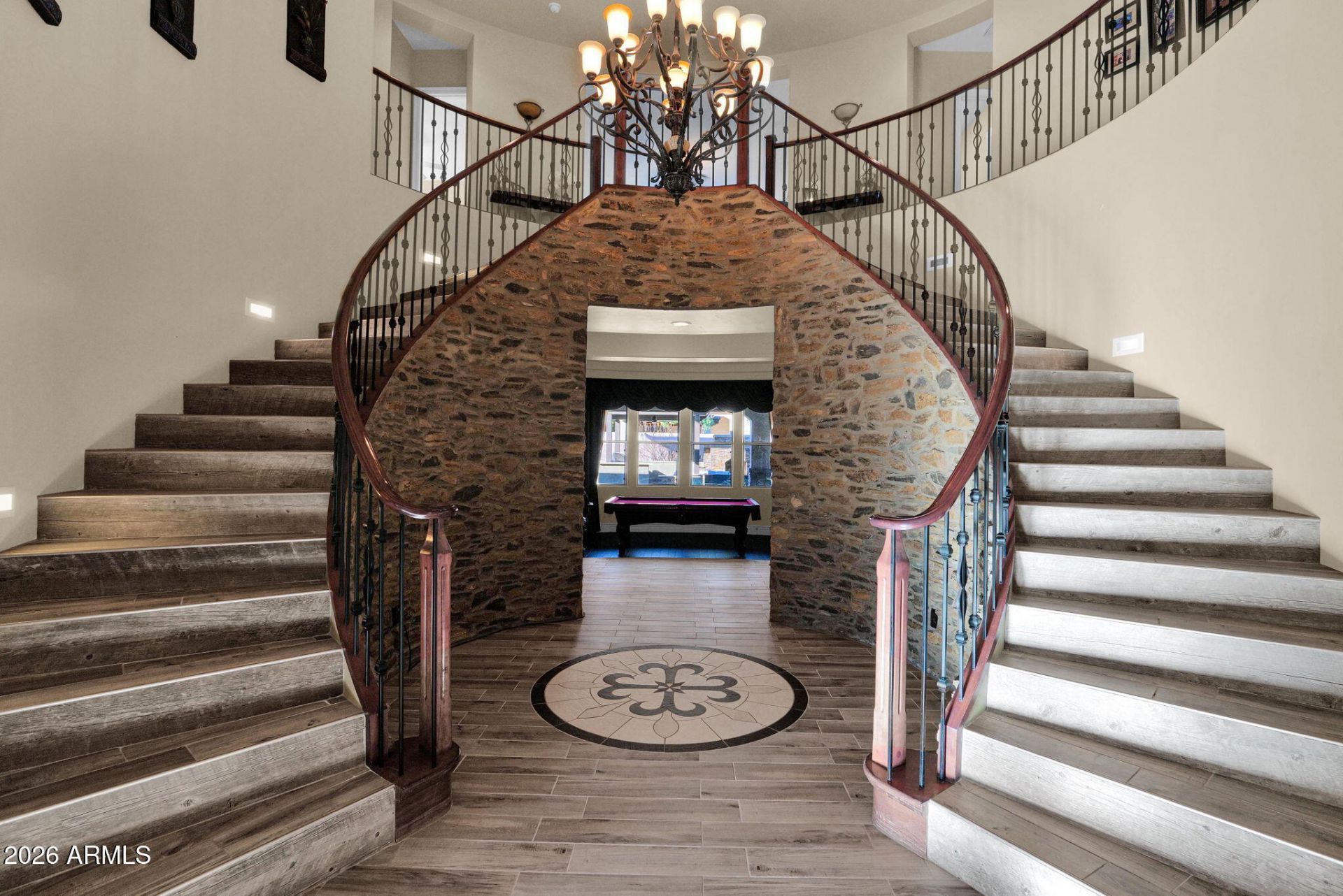 294 W GRAND CANYON Drive, Chandler, AZ 85248