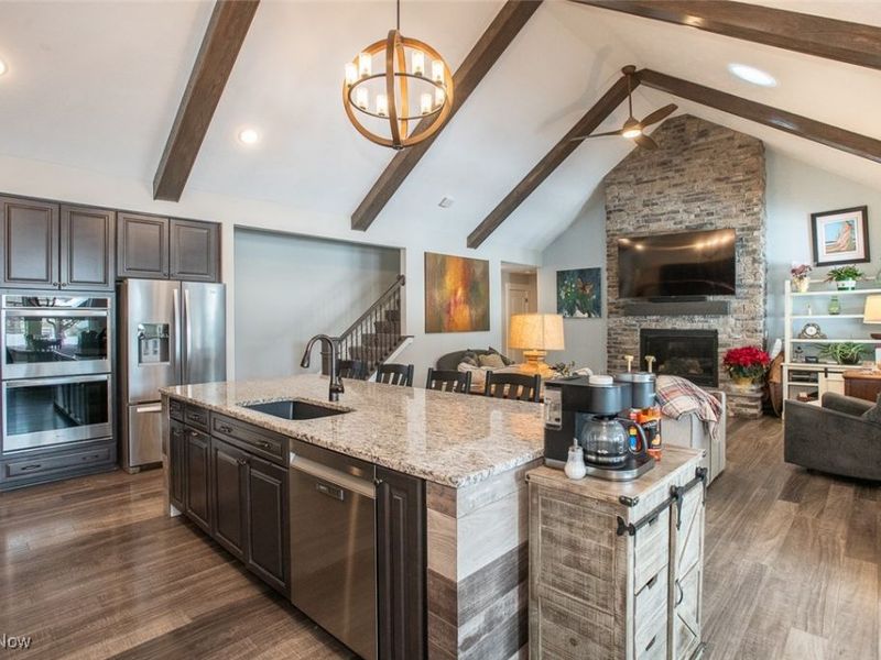 3157 Orrs Orch, Avon, OH 44011 Photo 2