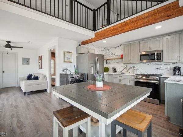 220 Bay Ter, Seaside Heights, NJ 08751