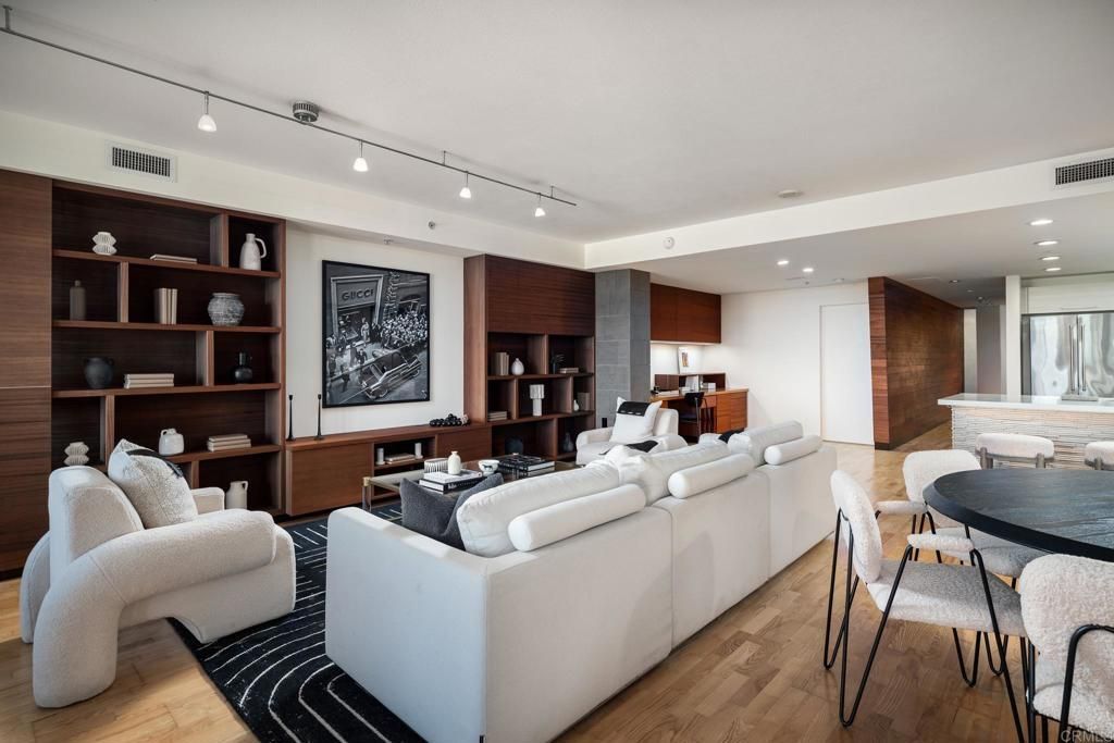 1431 Pacific Highway, Unit 315, San Diego, CA 92101 Main Photo