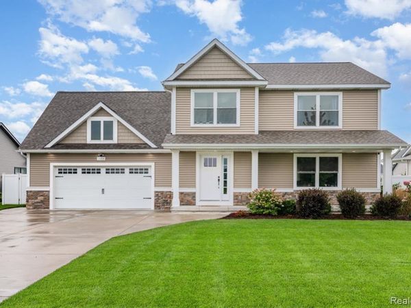 10224 Sarle Road, Tittabawassee Twp, MI 48623