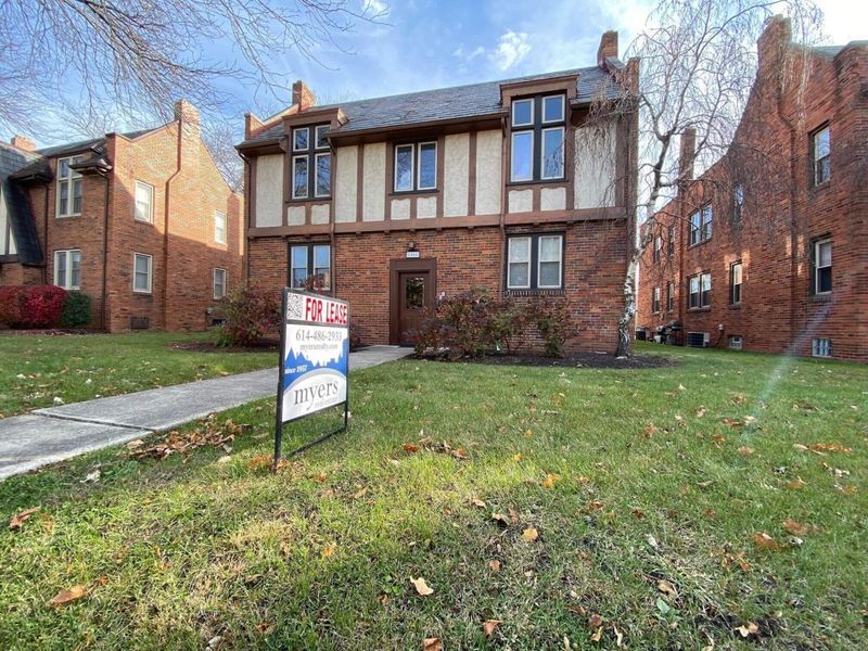 1566 Northwest Boulevard, Columbus, OH 43212 Photo 2