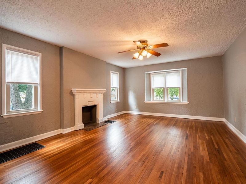 1558 Northwest Boulevard, Columbus, OH 43212 Photo 9