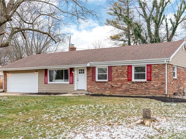 225 S Main Street, Centerville, OH 45458