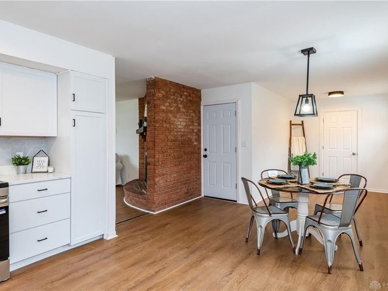 225 S Main Street, Centerville, OH 45458 Photo 6