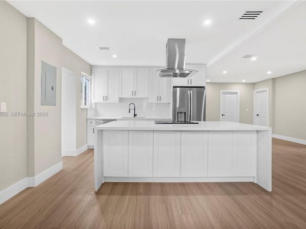 1151 NW 45th St, Miami, FL 33127