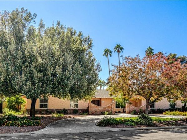 3753 Meadowcrest Drive , Las Vegas, NV 89121