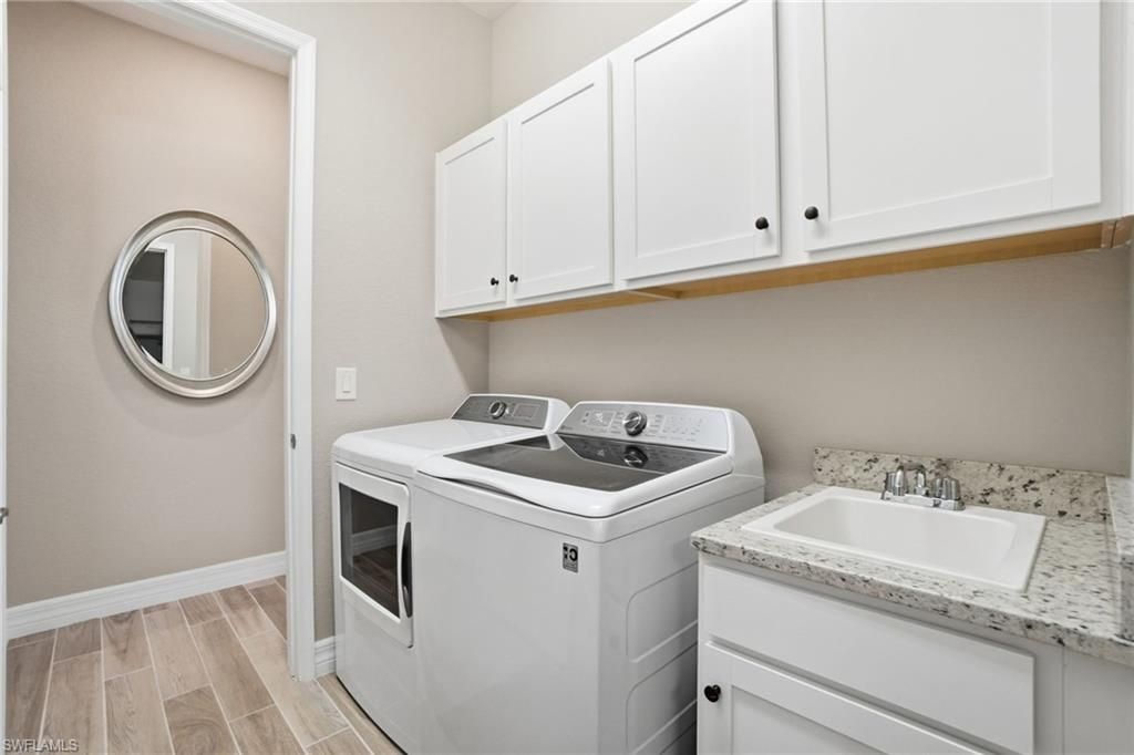 28017 Foxrock Ct, Bonita Springs, FL 34135 Photo