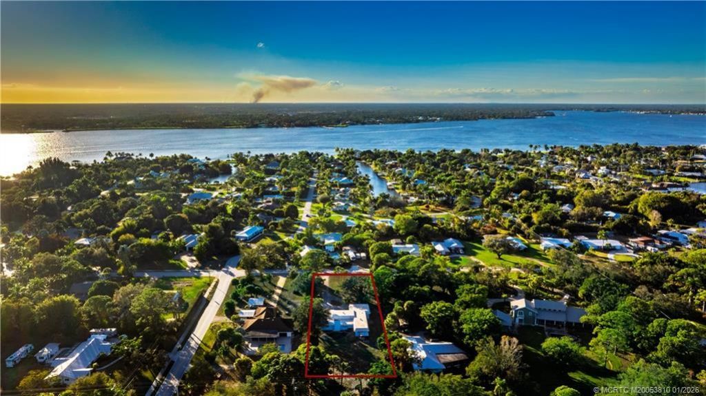 1103 NW Pine Lake Drive, Stuart, FL 34994 Photo