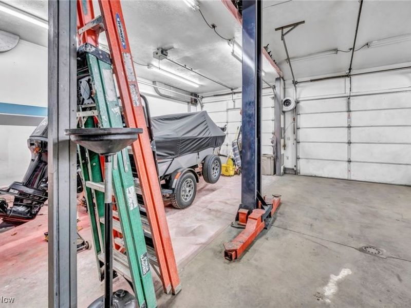 144 Bane Avenue, Newton Falls, OH 44444 Photo 32