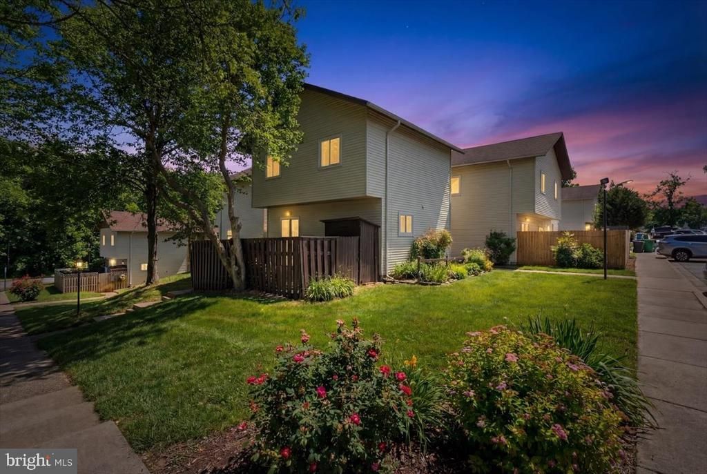 46 State Court, Unit 98, Gaithersburg, MD 20877 Main Photo