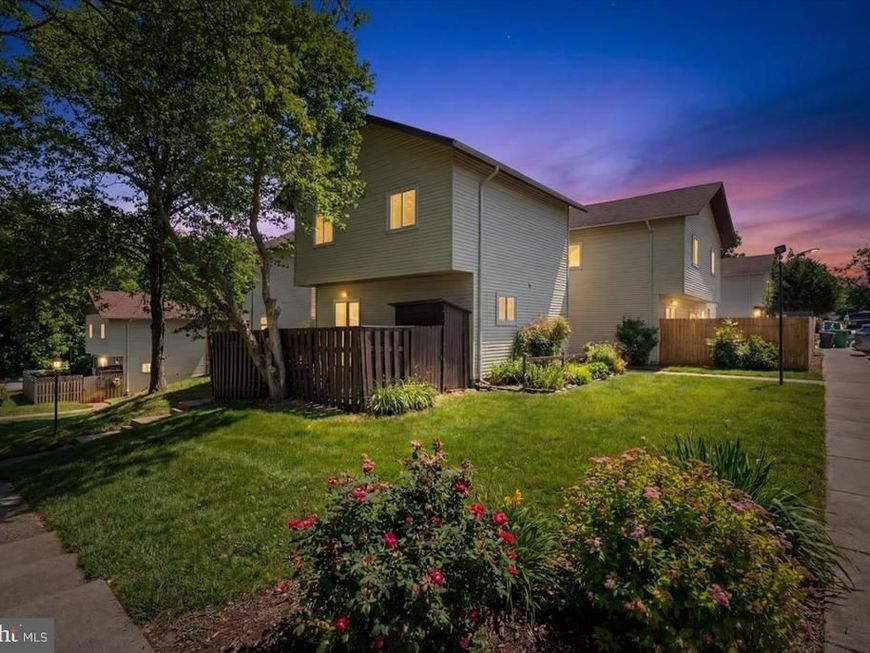 46 State Court, Unit 98, Gaithersburg, MD 20877 Main Photo