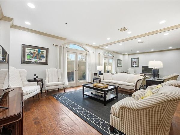 2499 Peachtree Road NE, Unit 108, Atlanta, GA 30305