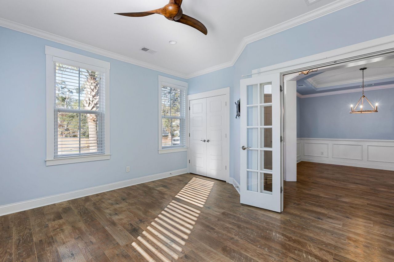 1918 Mossdale Drive Photo 21