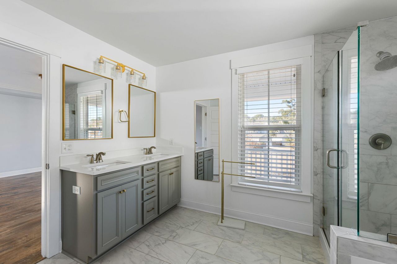 1918 Mossdale Drive Photo 26