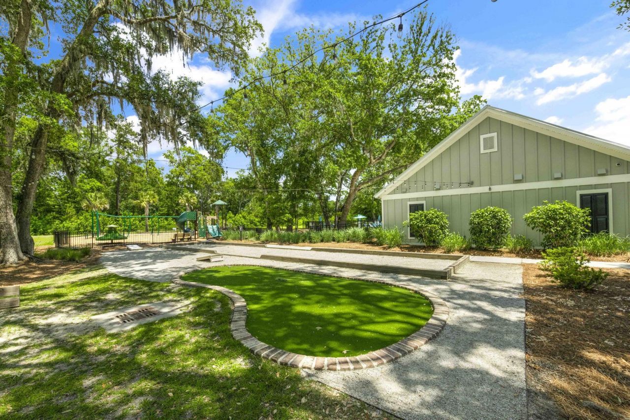 1918 Mossdale Drive Photo 37