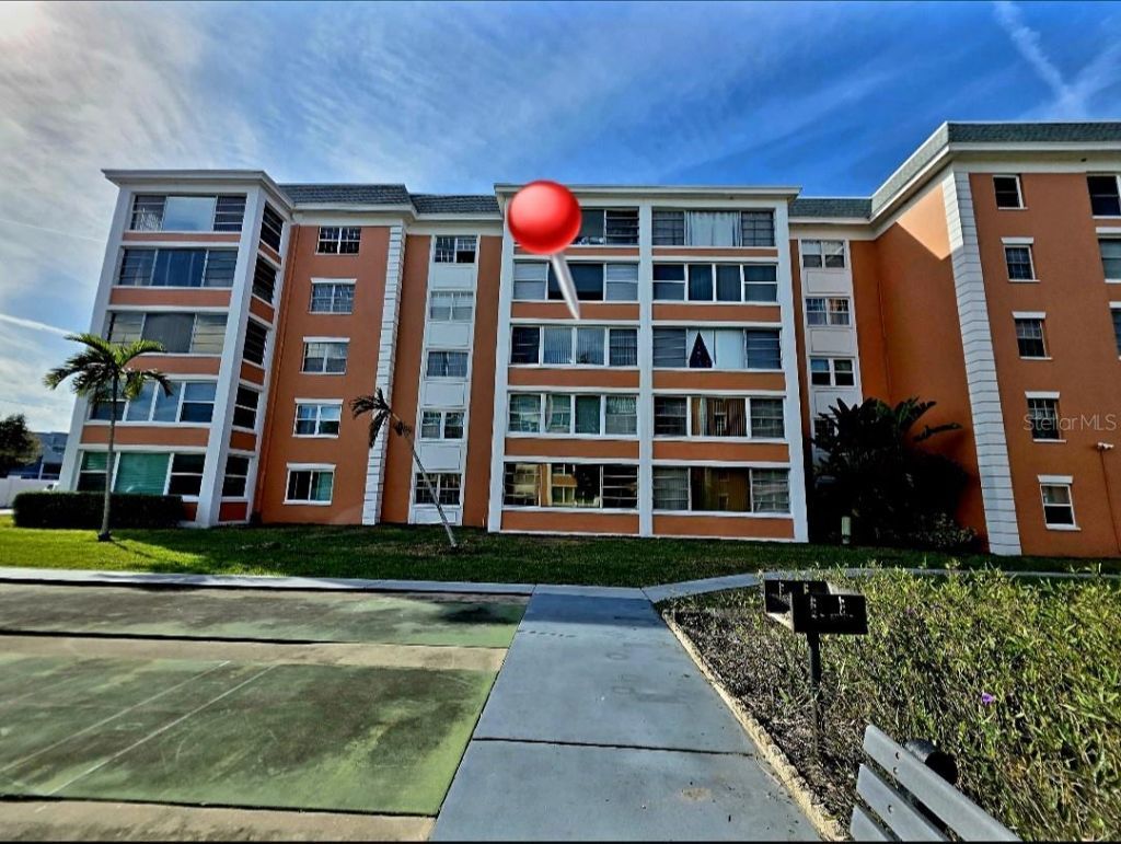 6960 20th Avenue N, Unit 302, Saint Petersburg, FL 33710 Photo