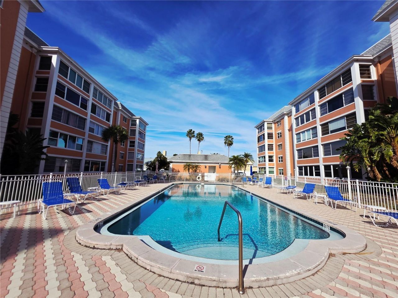 6960 20th Avenue N, Unit 302, Saint Petersburg, FL 33710 Photo