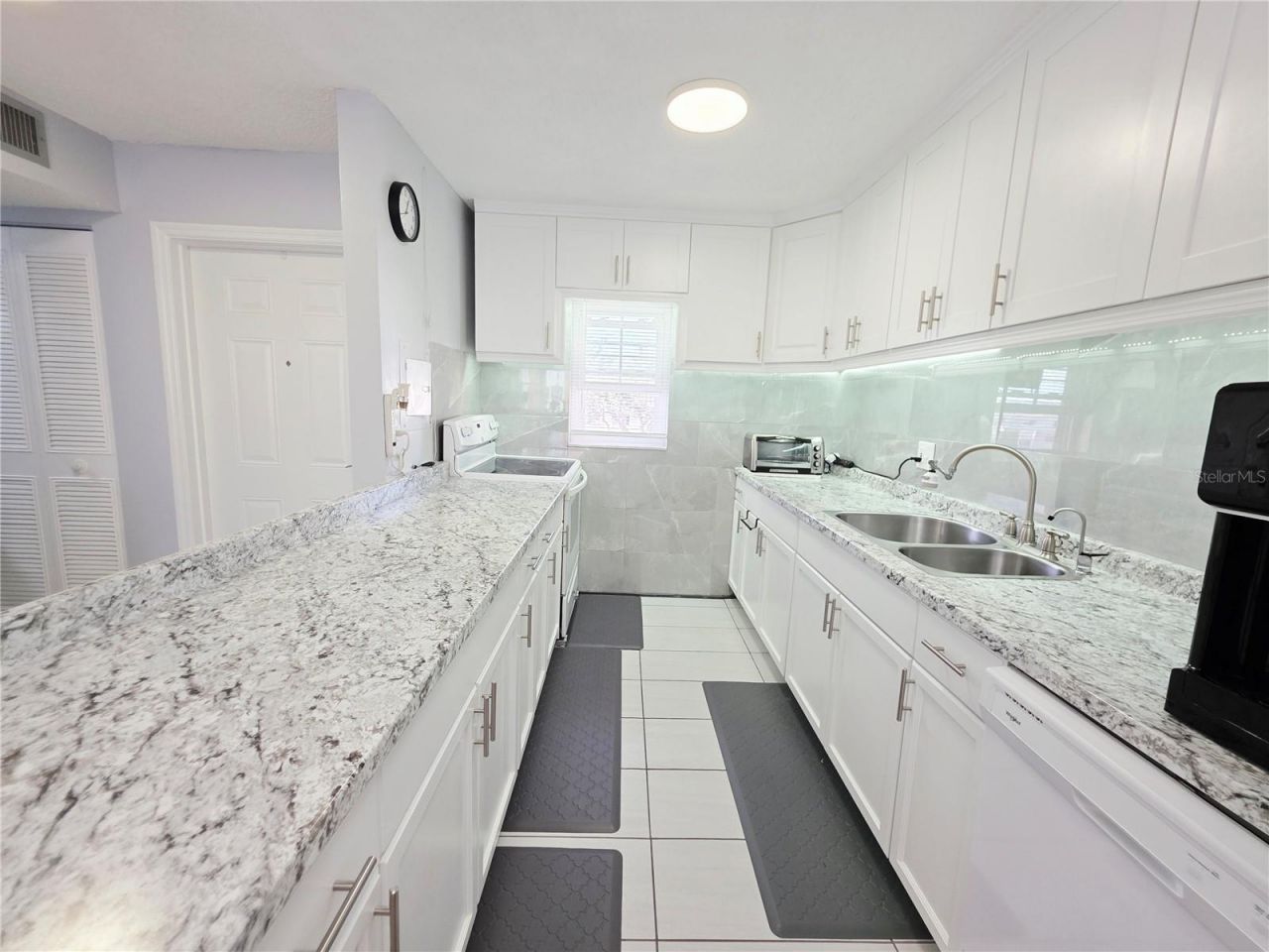 6960 20th Avenue N, Unit 302, Saint Petersburg, FL 33710 Photo