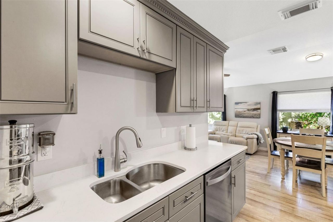 248 51st Street Circle E, Palmetto, FL 34221 Photo