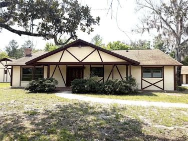 301 SHADY WOODS ROAD, GENEVA, FL 32732