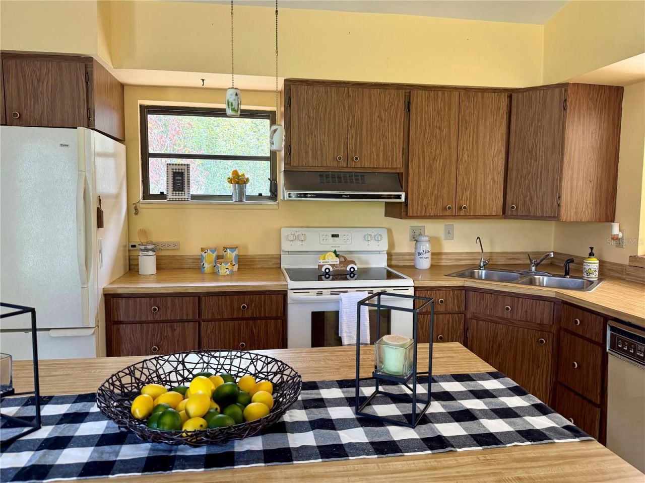 301 Shady Woods Road, Geneva, FL 32732 Photo