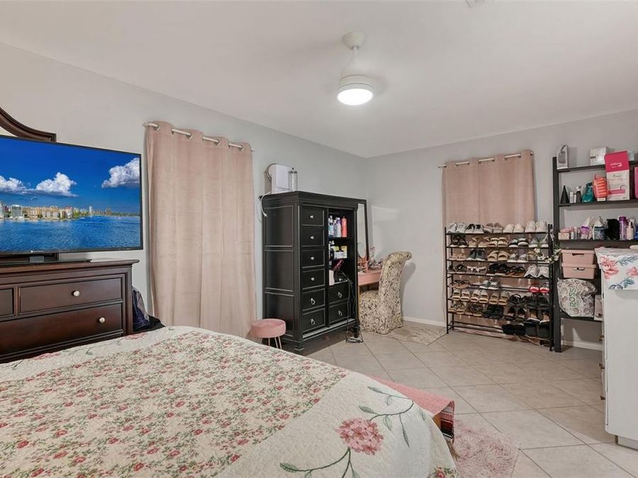 Property Image 68