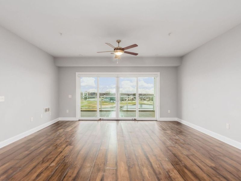 5339 Highpointe Lakes Drive , Unit 403, Westerville, OH 43081 Photo 10