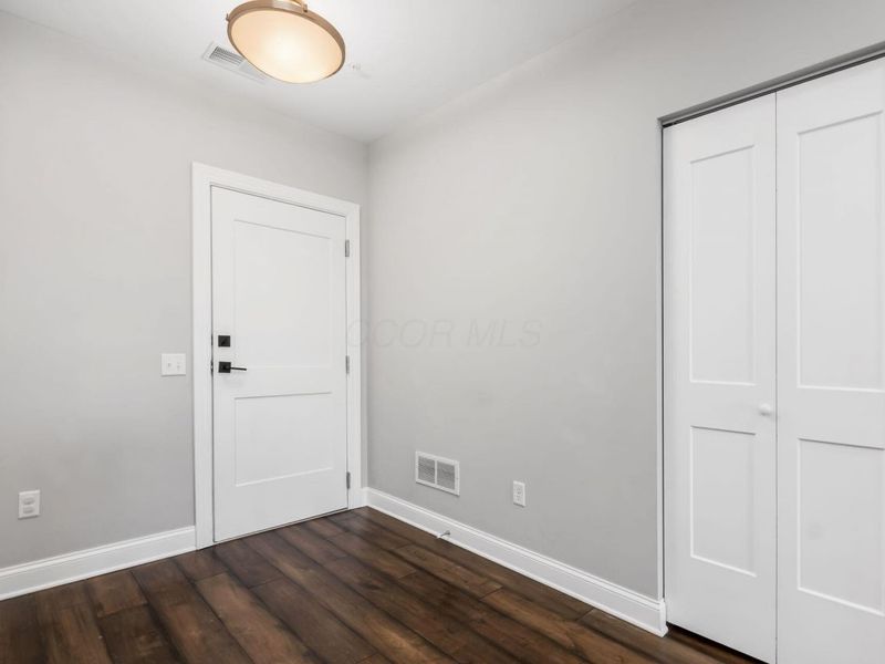 5339 Highpointe Lakes Drive , Unit 403, Westerville, OH 43081 Photo 3