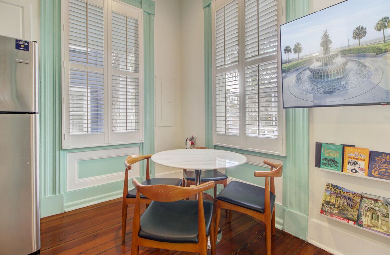 165 Spring Street Photo 10