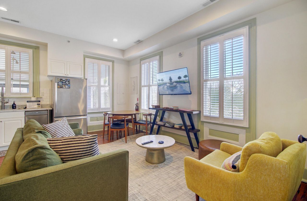 165 Spring Street Photo 28