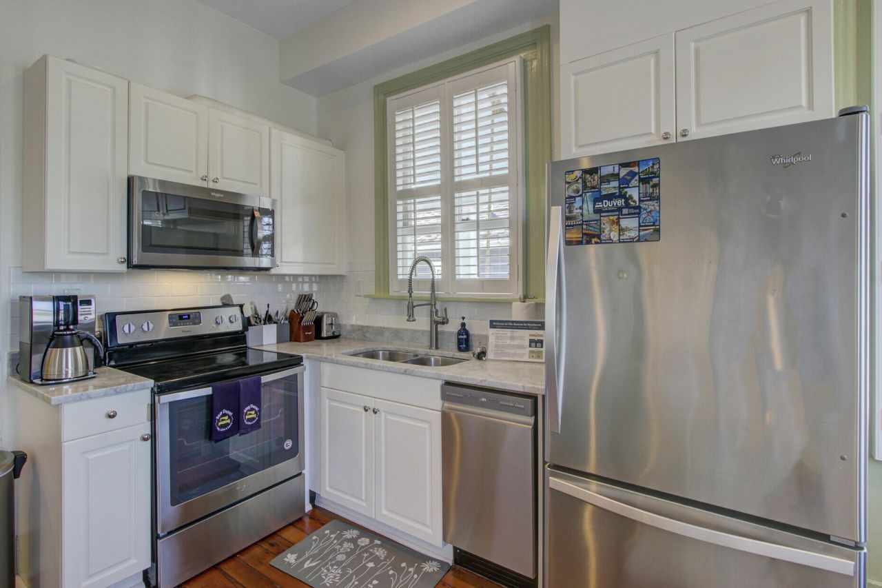 165 Spring Street Photo 31