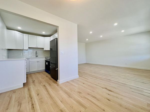 130 Chatham F, West Palm Beach, FL 33417