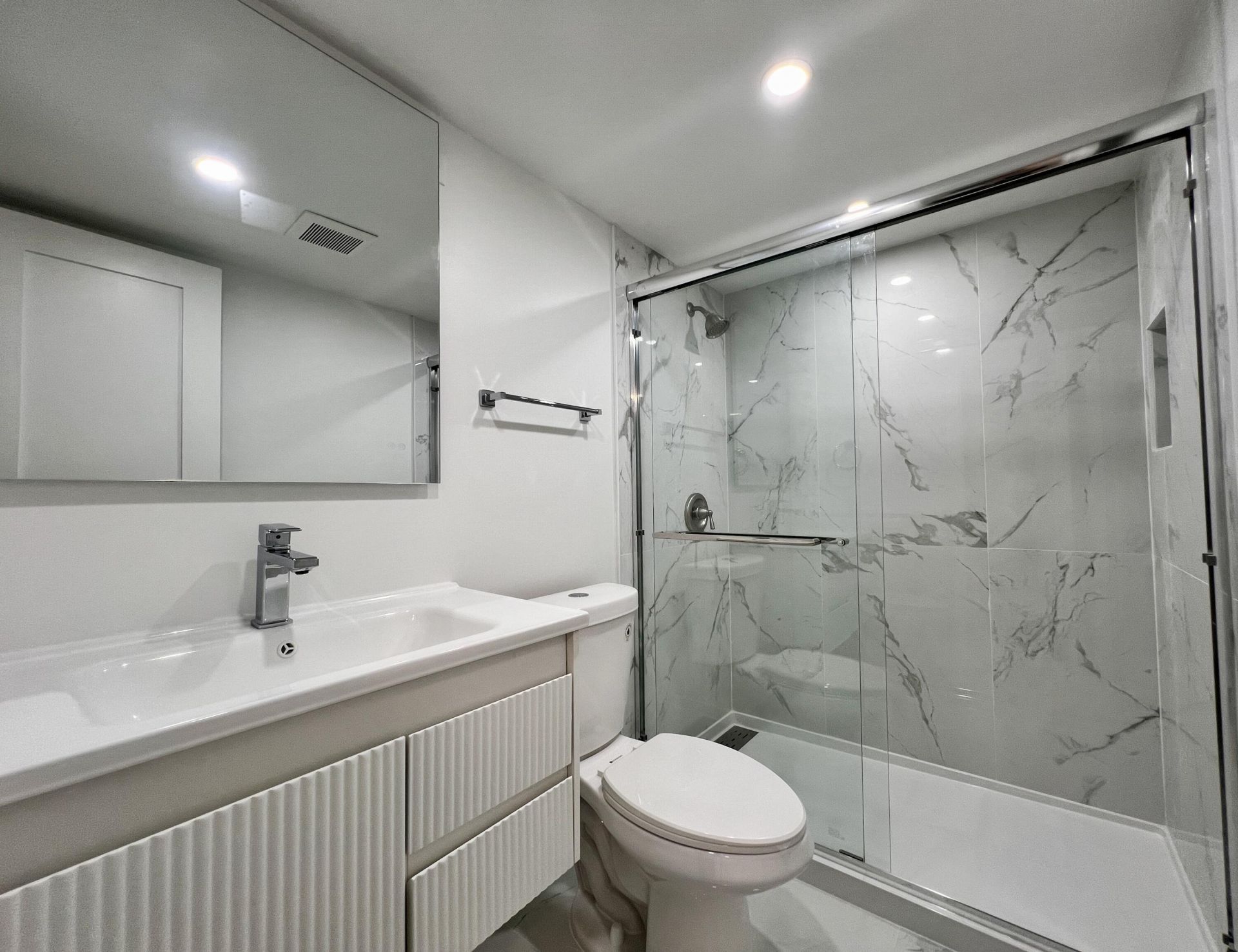 130 Chatham F, West Palm Beach, FL 33417 Photo