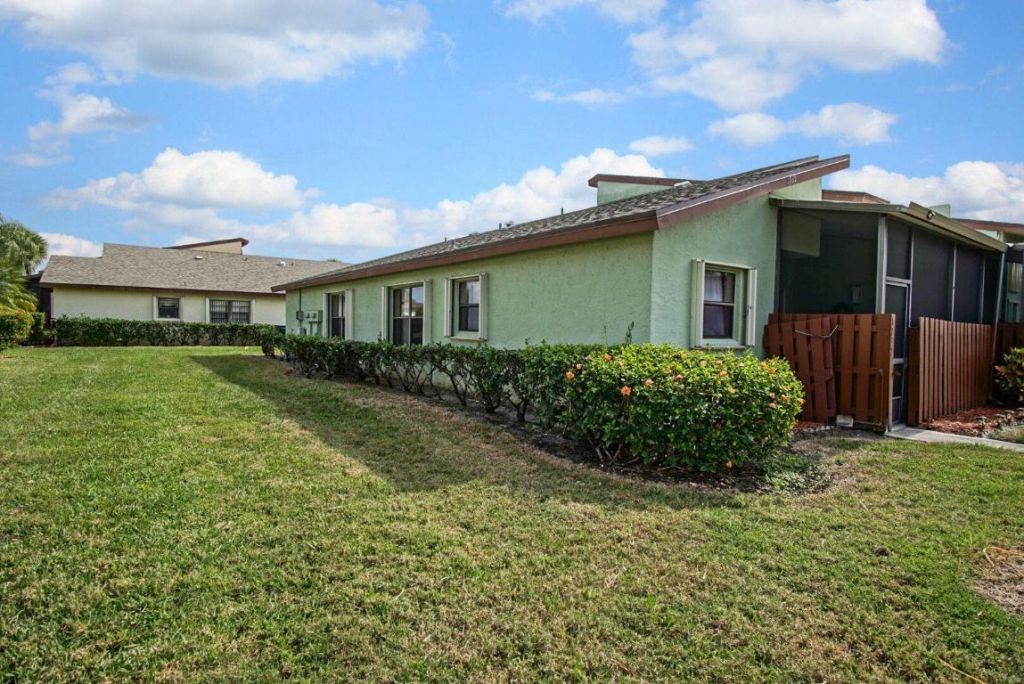 1732 W Sanderling Lane, Unit 1, Fort Pierce, FL 34982 Photo